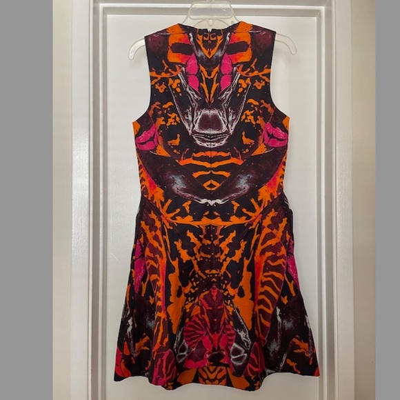 EUC Alexander McQueen McQ Colorful Exotic Dress - Picture 8 of 9